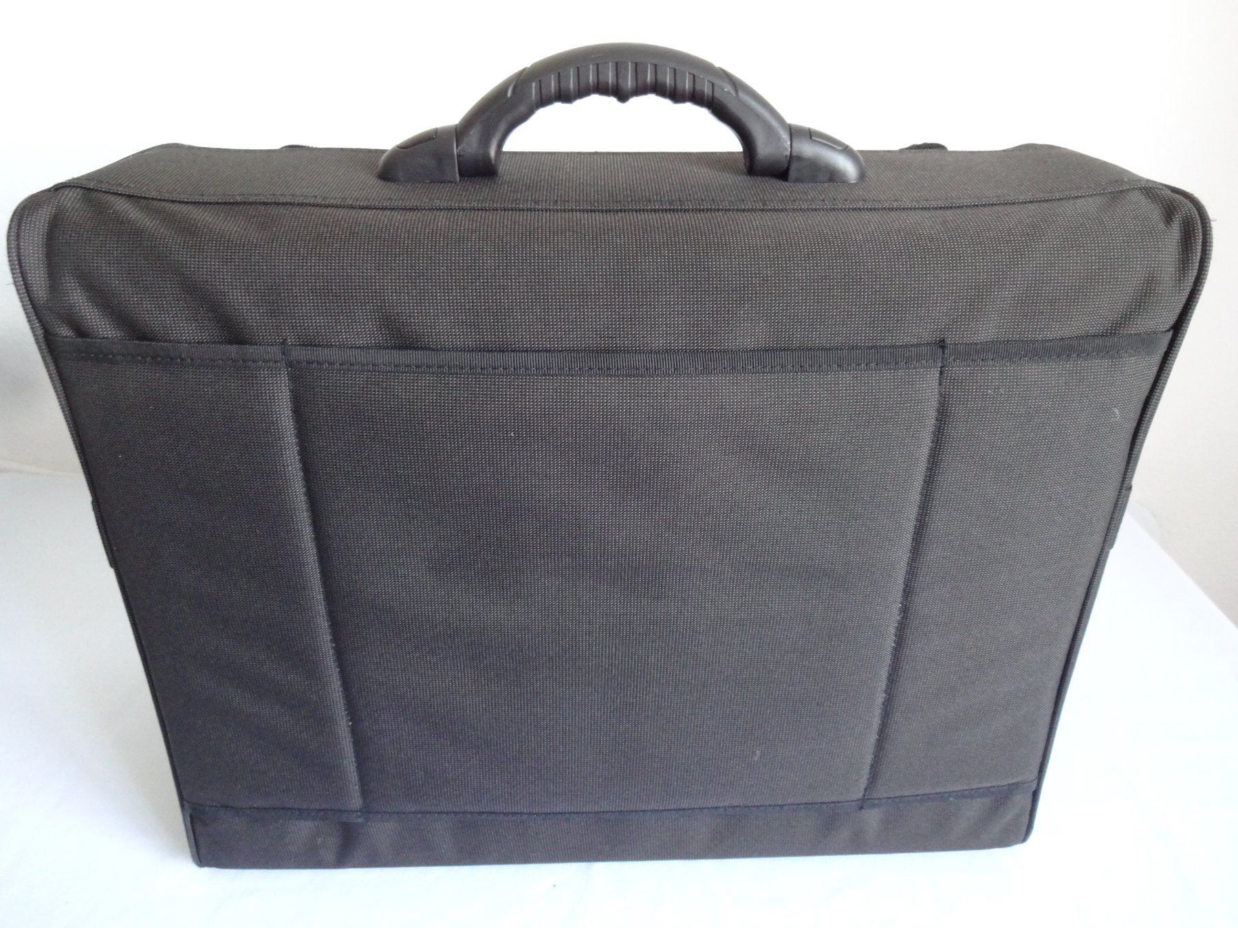 Bernina Valigie: Bernina Tasche / Koffer – Usato da Frauenfeld venduto da Jahy 1
