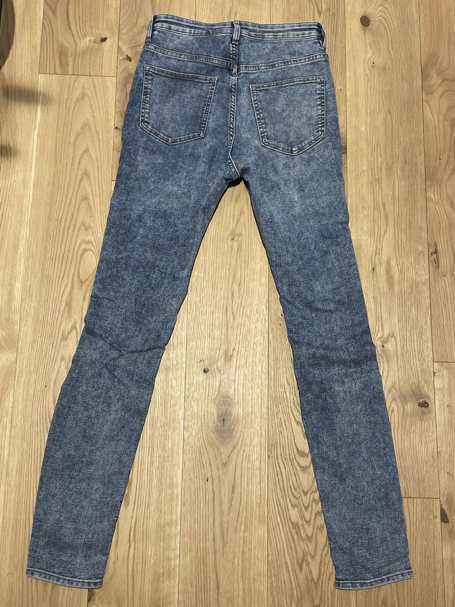 H&M Jeans: Jeans von H&M, Gr. 36 – Gebraucht aus Arbon von llaauraa 2