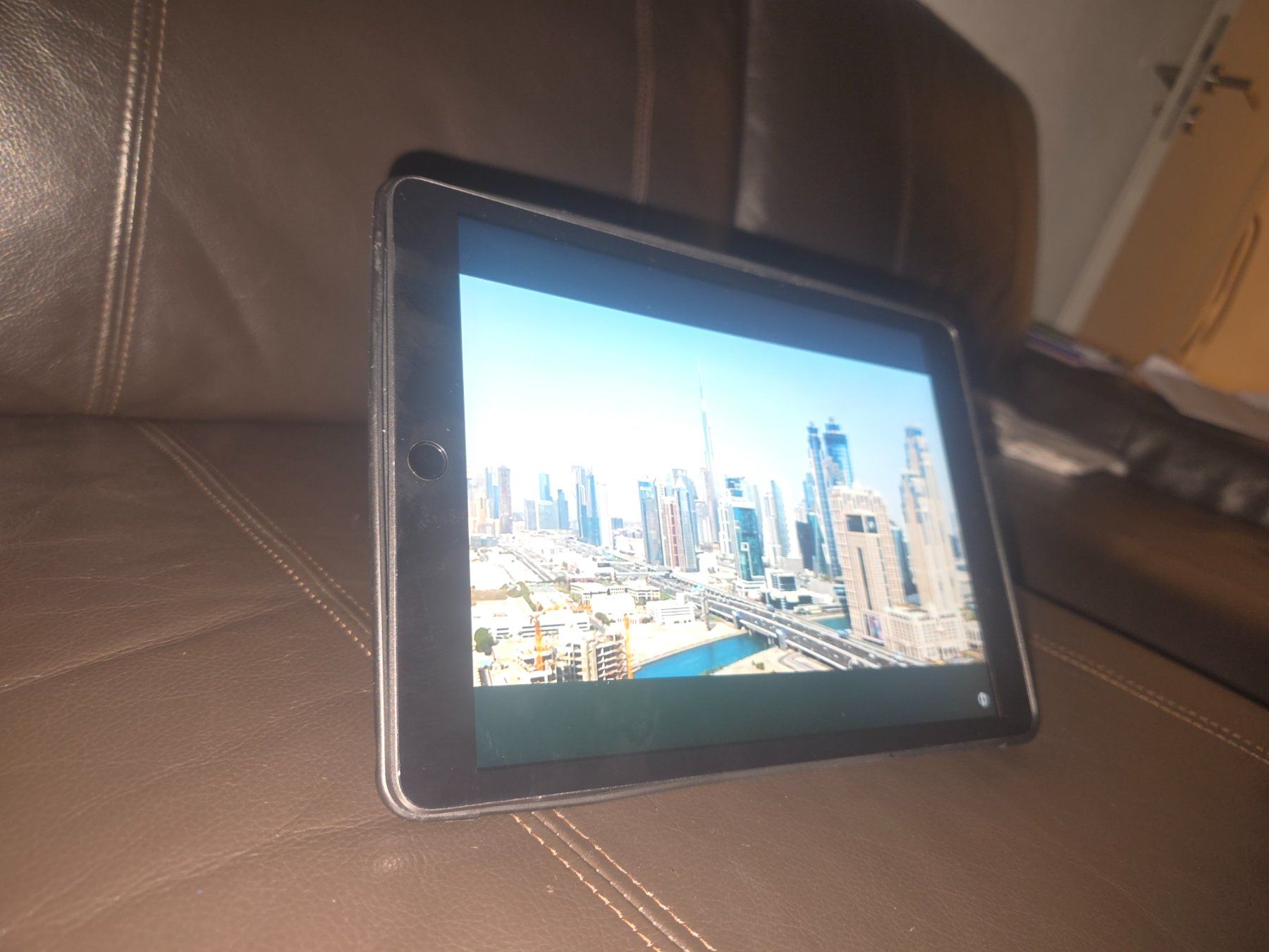 Apple Tablettes PC: Apple iPad 9. Generation 64 GB Spacegrau – D'occasion à Allschwil par VIP-84 3