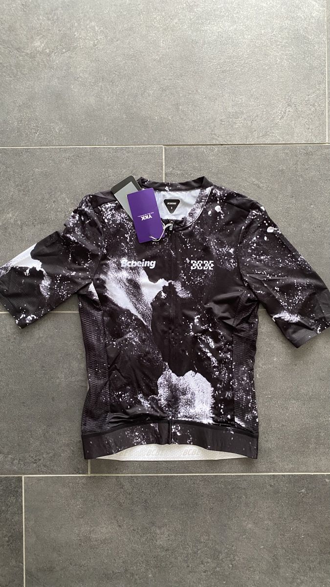 Maillots de corps & Pantalons: Maillot de cyclisme  – Neuf avec emballage d'origine à Evilard par imbri_cadabra