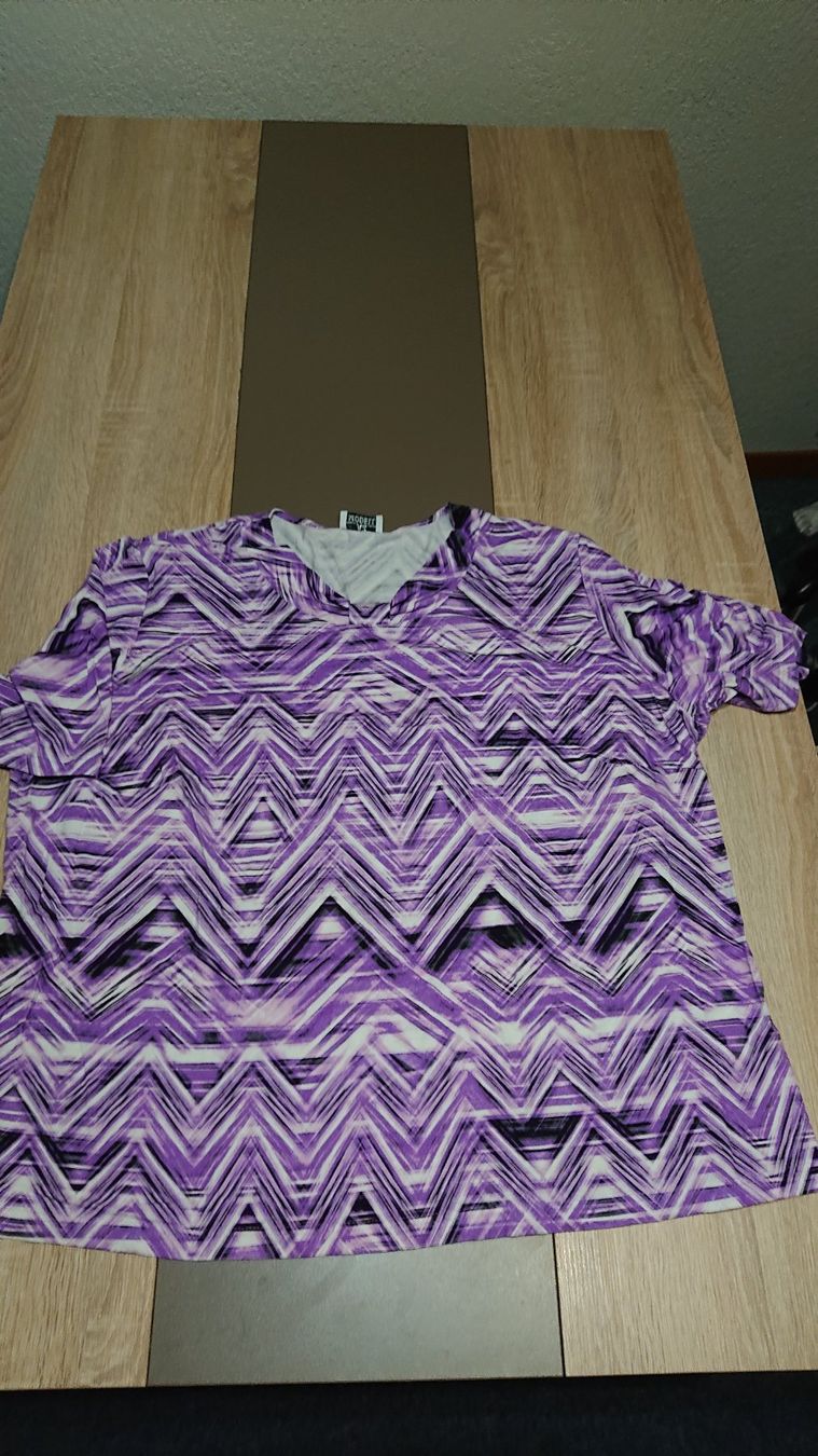 T-shirt: T-shirt Grösse 50 – Nuovo (secondo la descrizione) da Madiswil venduto da Sandraho