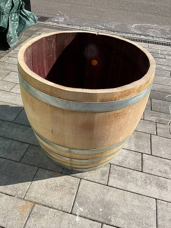 Altro: Wasserfass, Blumentopf, Deko – Usato da Ettingen venduto da Donald4107 2