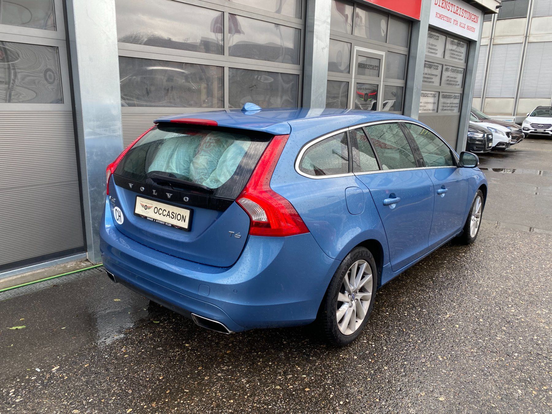 Volvo Automobili: Volvo V60 T6 Summum Geartronic – Usato da Biel/Bienne venduto da AS24 4
