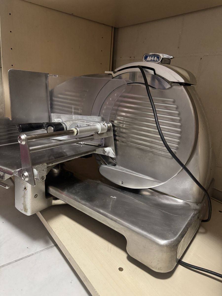 Elettrodomestici da cucina: Aufschnittschneidemaschine Oberist Technologie AG – Nuovo (secondo la descrizione) da Muhen venduto da lia_8nby 1