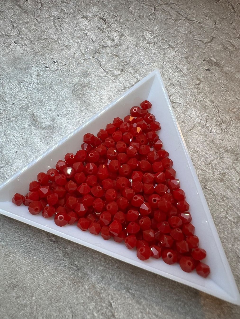 Perles (synthétiques): Swarovski Perlen 4 mm, 50 Stück / Set – Neuf avec emballage d'origine à Stein AG par Anastasia_Asya 2