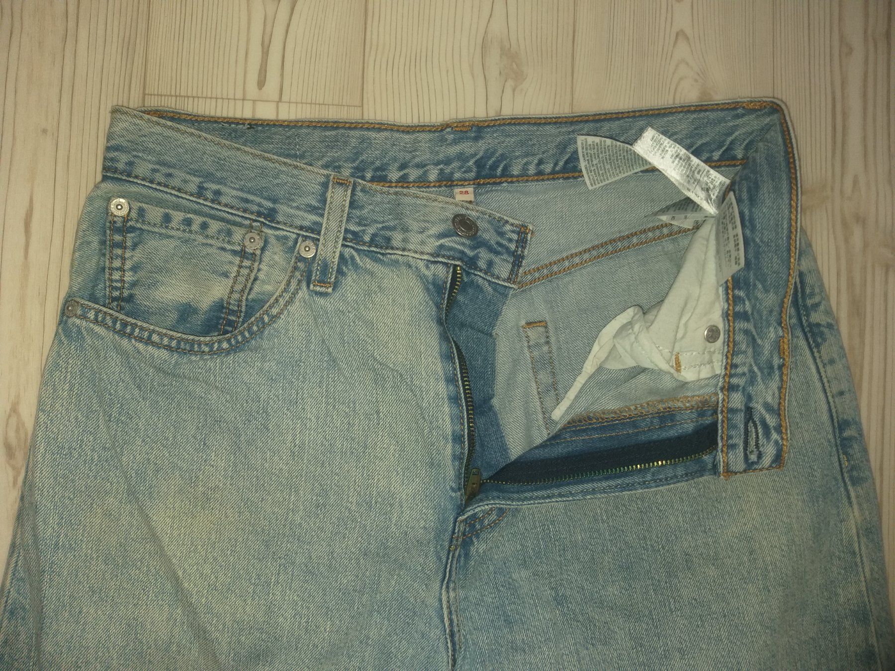 Levi's Jeans: LEVIS STRAUSS  Jeans  Taille / Grosse W28 – Gebraucht aus Cossonay-ville von Super-Price-Quality 2