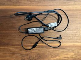 Original Acer Laptop Netzteil 45W A13-045N2A inkl. Netzkabel