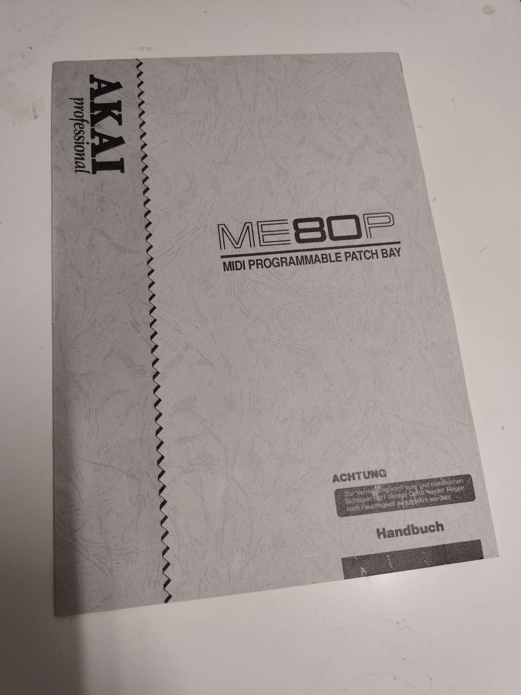 Akai Strumenti musicali: Akai ME80P MIDI Patch Bay - Original Handbuch - Selten – Usato da Grüt (Gossau ZH) venduto da Adidassler