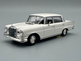 Mercedes-Benz 300 SE lang W112 weiss 1:43 neu OVP