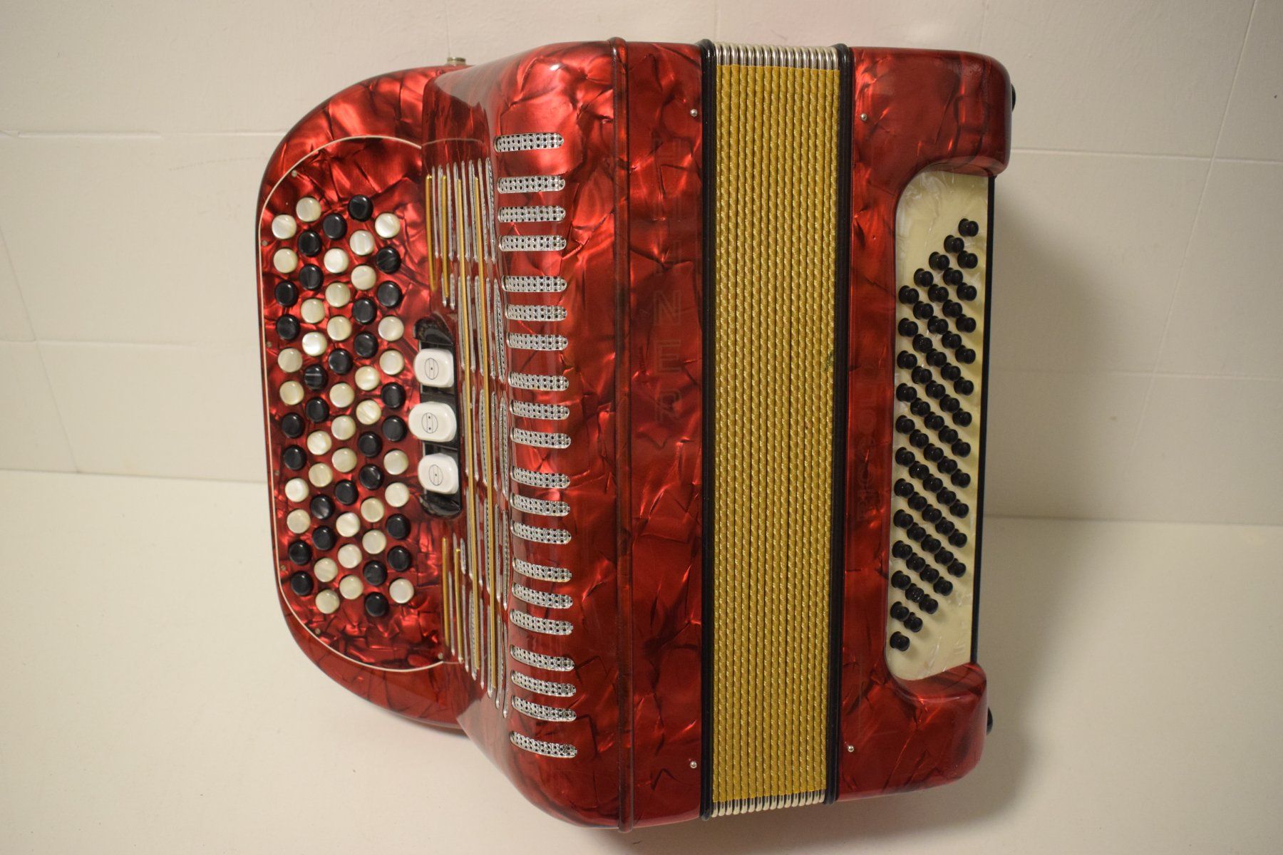 Strumenti musicali: Akkordeon chromatisch Hohner Piccolo – Usato da Zürich venduto da baumusik 4