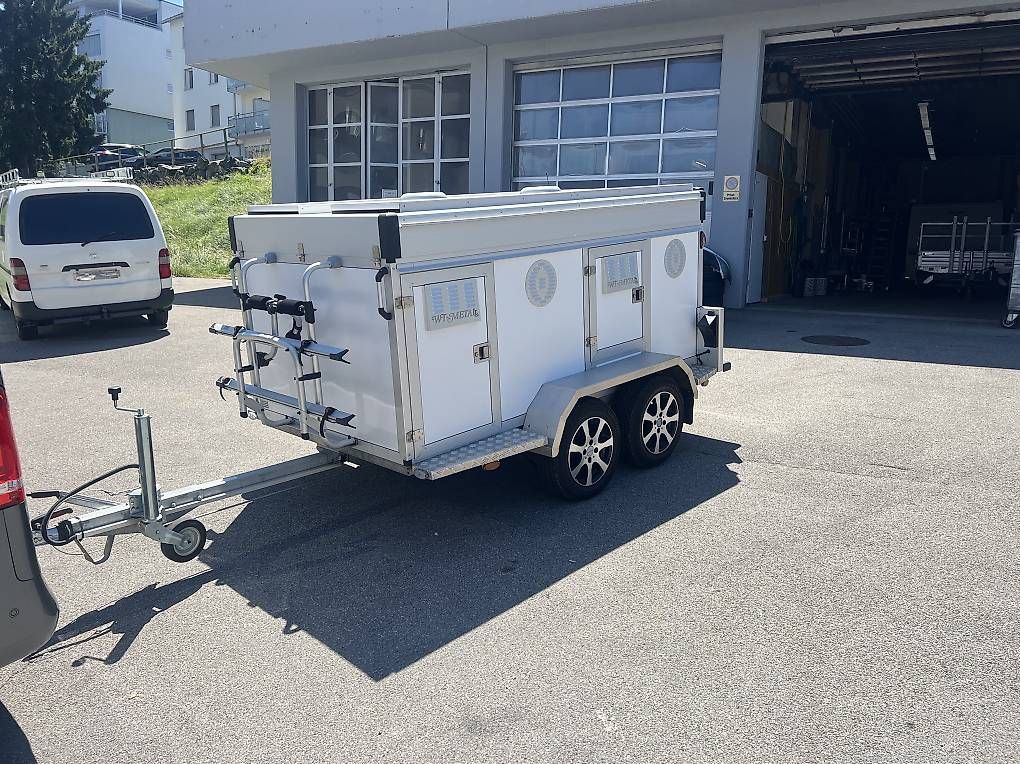 Rimorchi: WT Metall Hundeanhānger – Usato da Gossau SG venduto da Schneemann03 2