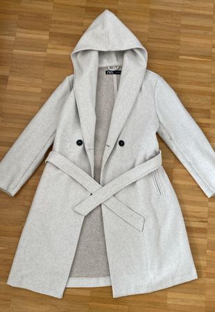 Eleganter Zara Wintermantel mit Kapuze - Grösse M