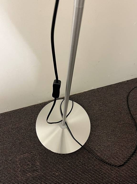 Lampade: Ikea Stehlampe metall – Usato da Bad Ragaz venduto da lea__d. 1