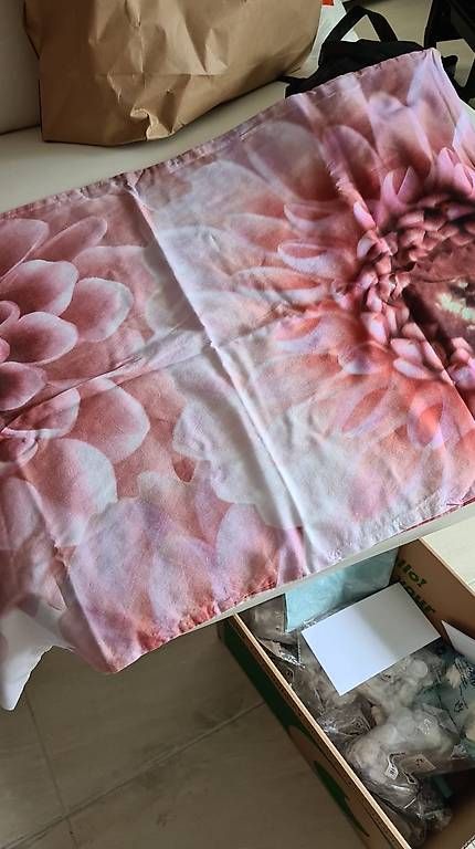 Biancheria da letto:  Parure de lit neuve taille et fourre – Nuovo e nell'imballaggio originale da Massongex venduto da noyane 3