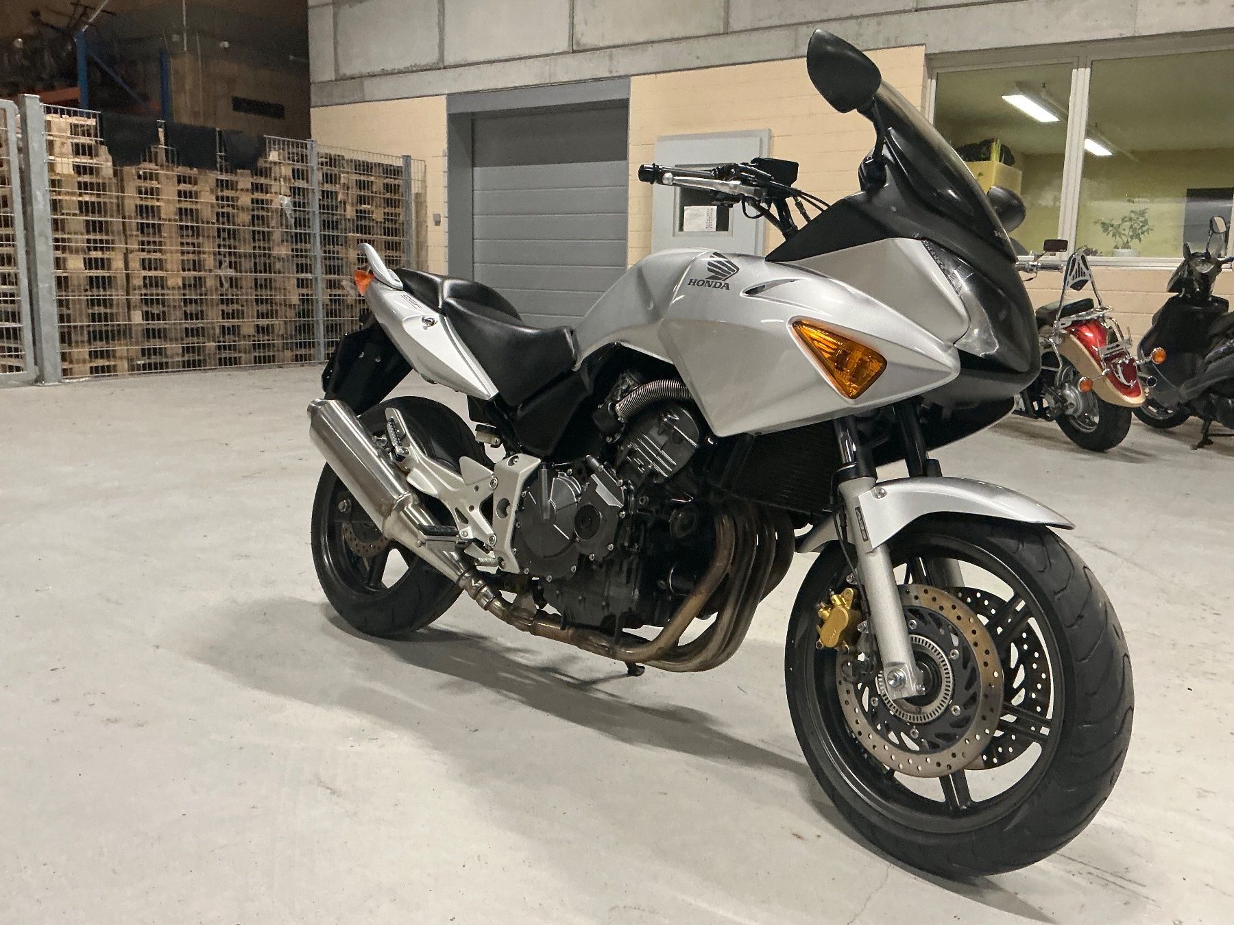 Honda Touring: Honda CBF 600 SA ABS – Usato da strengelbach venduto da Zoks 1