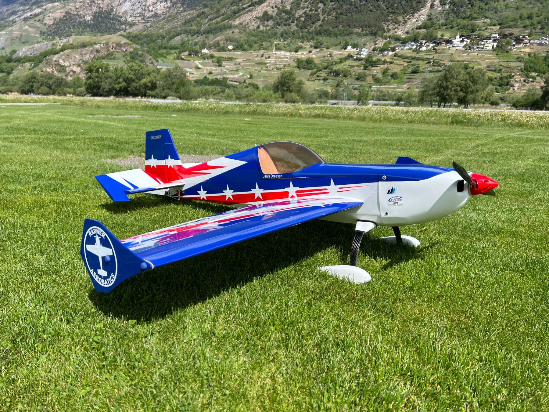 RC Kits de montage: Extra 330 SC – D'occasion à Raron par Falconflyers 2
