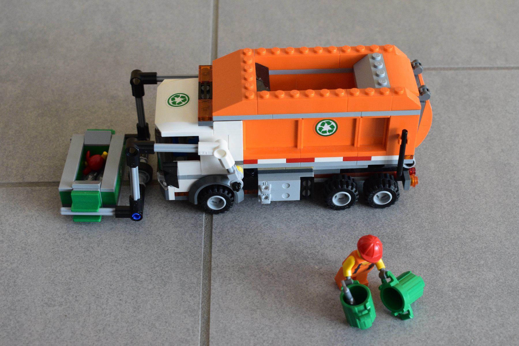 Lego Spielzeuge: LEGO Müllfahrzeug – Neu (gemäss Beschreibung) aus Winterthur von seh_9dhc