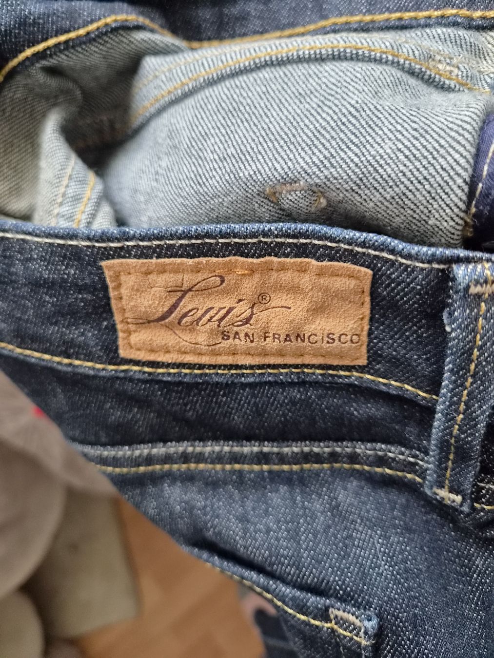 Levi's Jeans: Levis Grösse 31 Straight Leg – Usato da Frenkendorf venduto da Moon111 8