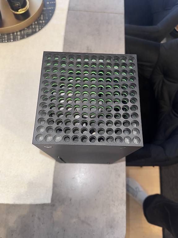 Microsoft Console: Xbox Series X - Console de jeu - État impeccable! – Usato da Riddes venduto da bru_8jqs 1