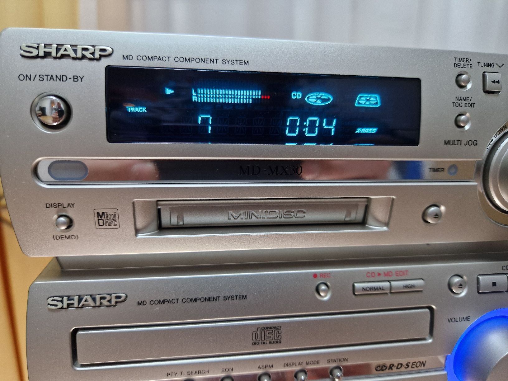 Sharp Lecteur multimedia & Streamer: Sharp MD-MX30H – D'occasion à Arbon par Mayak_Sound 1