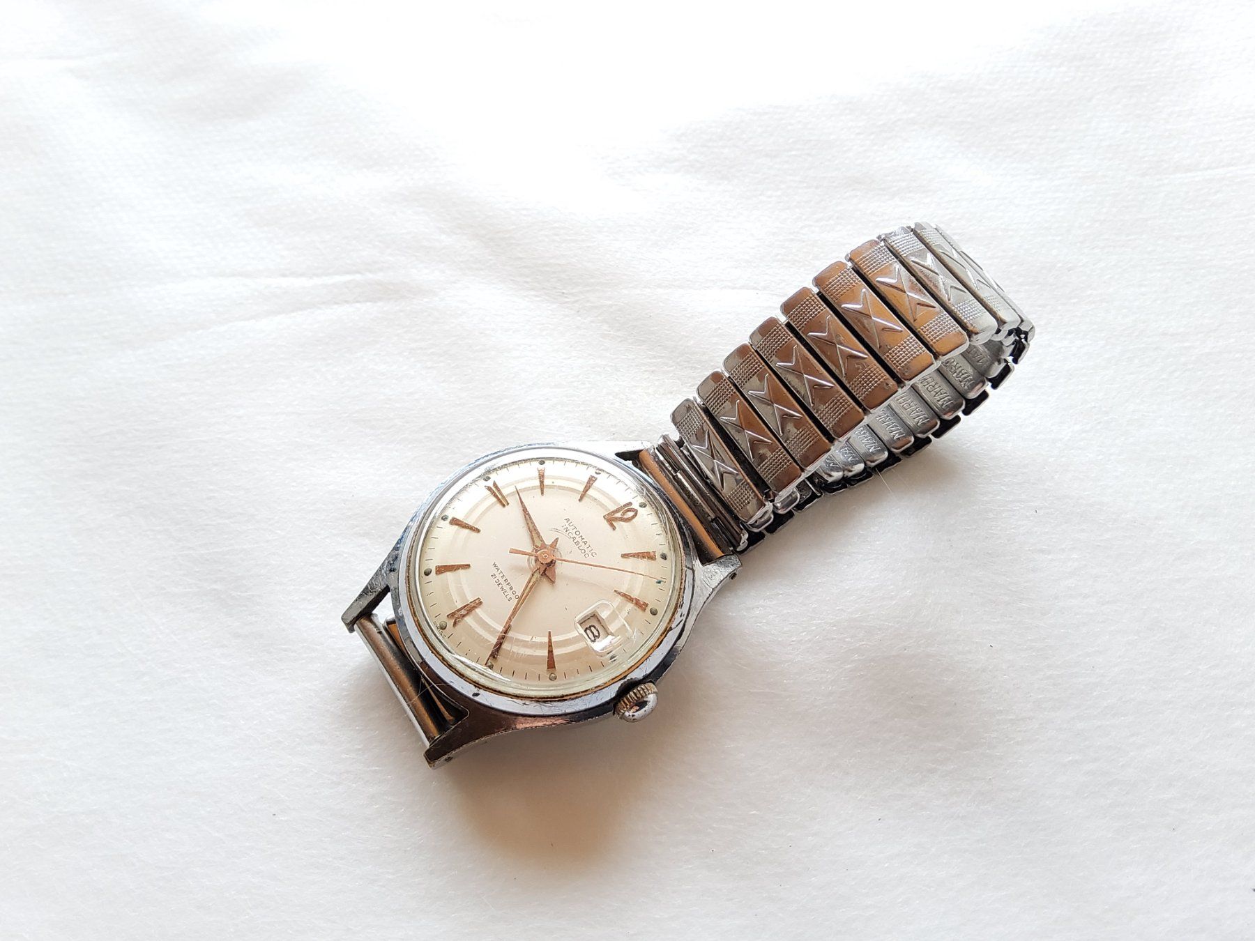Orologi: Montre bracelet vintage automatic  – Usato da Malleray venduto da Broc-antique 6