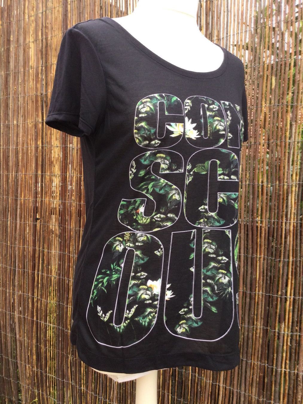 H&M T-Shirts: T-shirt noir CONSCIOUS, taille S – Neu (gemäss Beschreibung) aus Agiez von chouchanelle 3