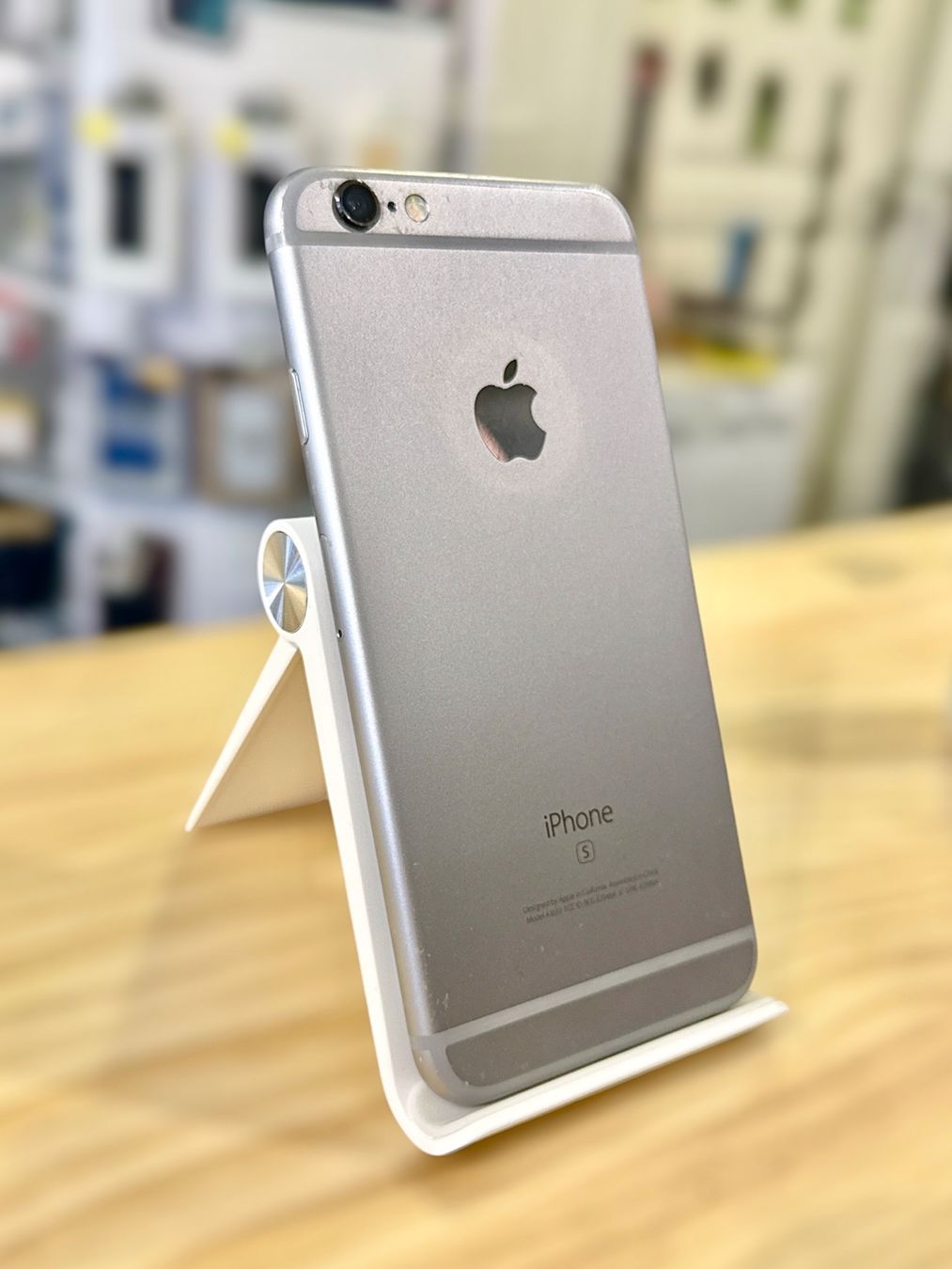 Apple Telefoni cellulari / Smartphones: iPhone 6s en bon état avec iCloud bloqué – Usato da Morges venduto da DA-repa 2
