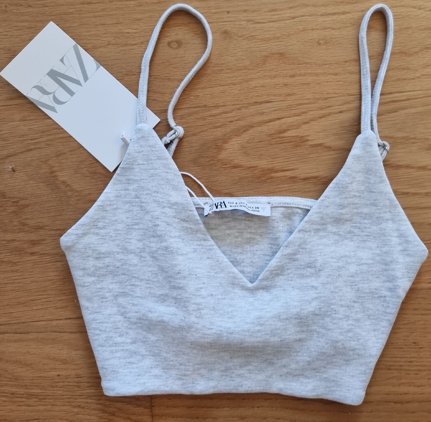 Zara Top: Zara Top, Grau – Nuovo e nell'imballaggio originale da Altstätten SG venduto da melii._.98