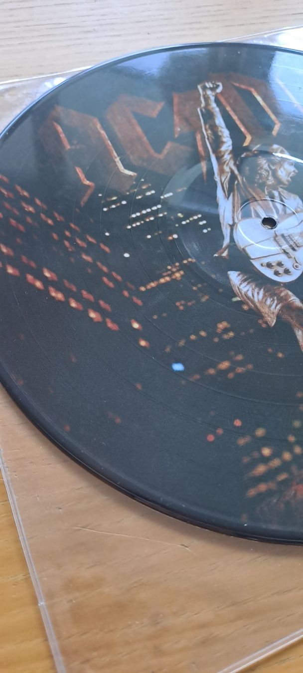 Dischi in vinile: AC/DC Picture Vinyl – Usato da Bitsch venduto da jajo79076 1