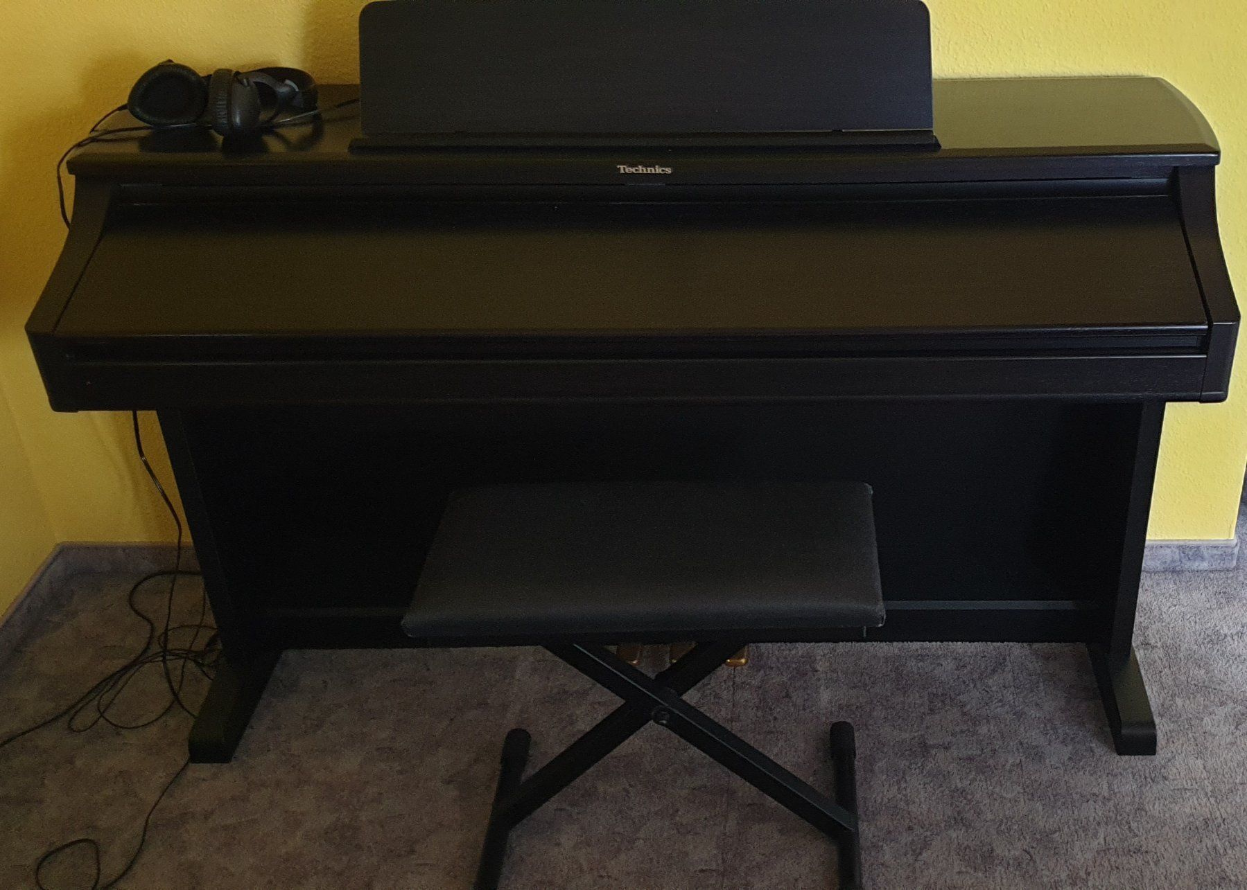 Technics Musikinstrumente: E-Piano/Digitalpiano Technics SX-PX 664 – Gebraucht aus Frauenfeld von c-o-r-i-n-a 1