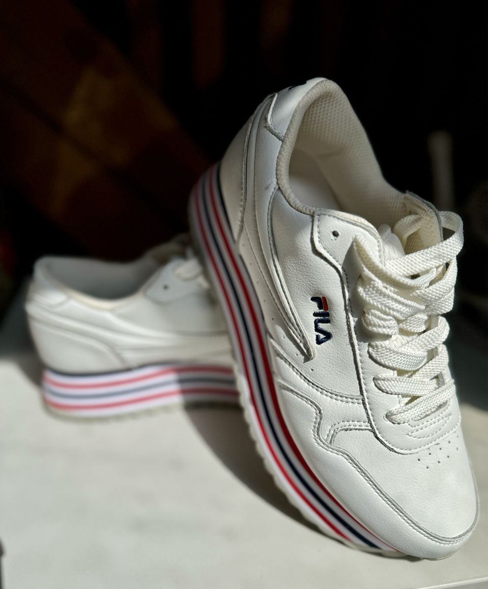 Fila Scarpe da donna: FILA Orbit Zeppa Sneakers – Nuovo (secondo la descrizione) da Zollikofen venduto da AureusManus 3