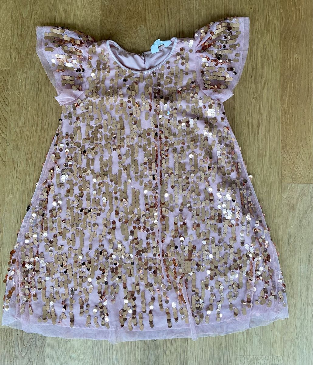 H&M Vestiti & Gonne: Pailetten-Kleid, Gr. 122 – Usato da Frenkendorf venduto da Kompasskind 1
