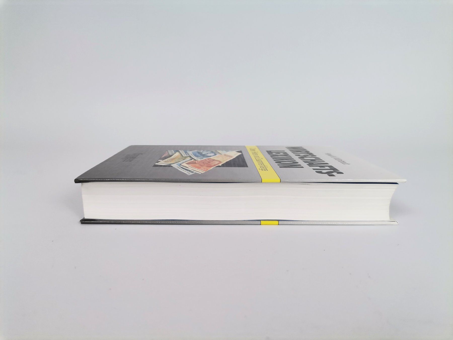 Libri: CORNSELSEN Buch Wirtschaftslexikon – Usato da Schaffhausen venduto da Restwert_SH 3