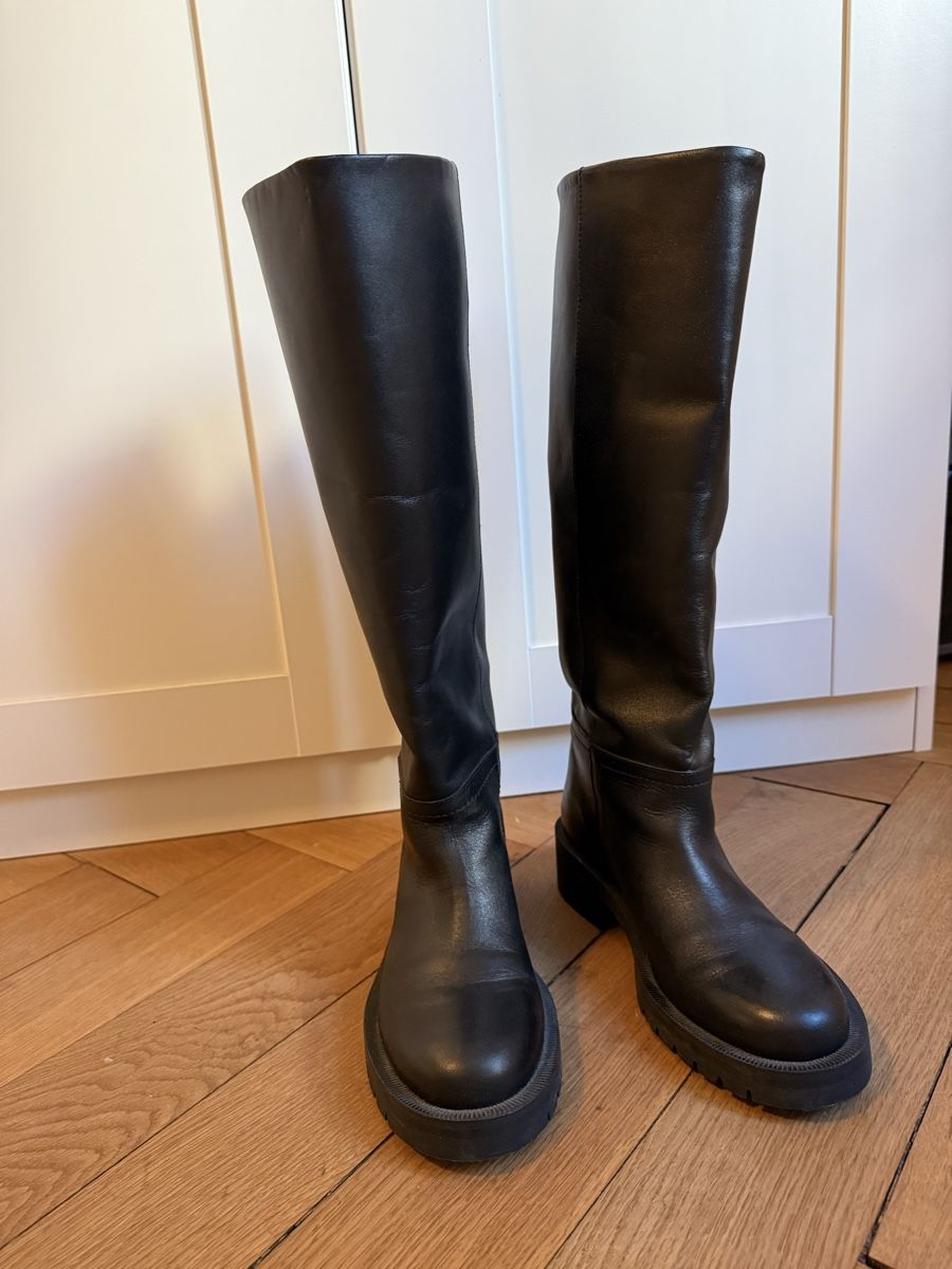 Scarpe da donna: Zara Lederstiefel, Gr. 37, NEU – Nuovo (secondo la descrizione) da Zürich venduto da MCM11