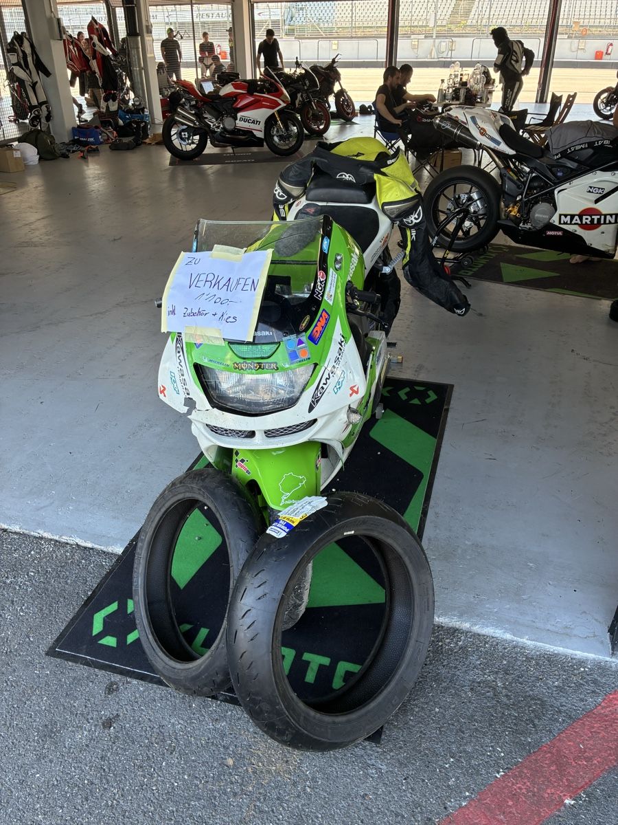Strada: Kawasaki Ninja ZX-6R – Usato da Fiesch venduto da cheera33 1