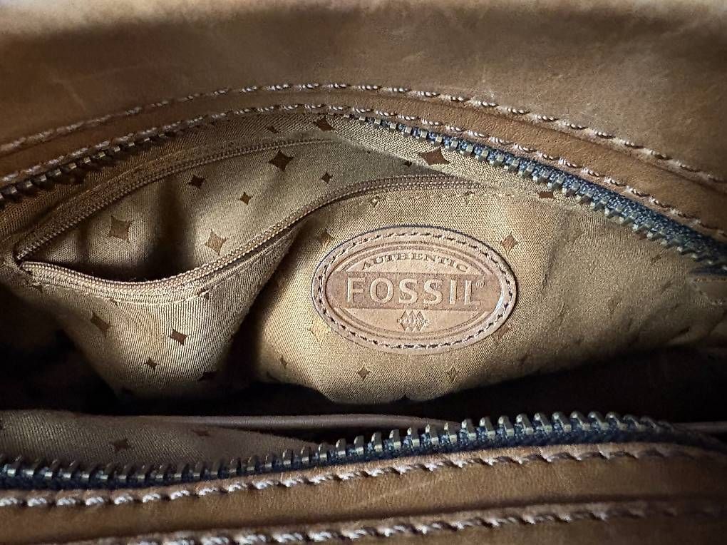 Fossil Borse da donna: Hellbraune Handtasche Fossil – Usato da Willisau venduto da ani_gtk8 2