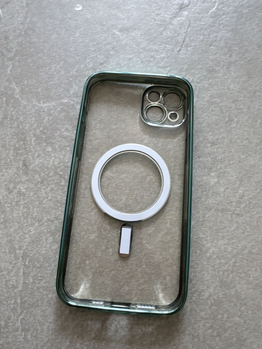 Cover & Protezioni schermo: Cover iPhone 14 Plus – Nuovo e nell'imballaggio originale da Buttikon SZ venduto da alf_g6sd 1