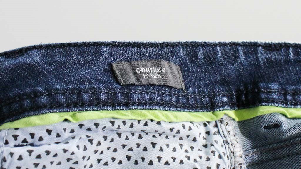 Cecil Jeans: CECIL Jeansshorts Charlize Gr. 30 – Usato da Belp venduto da caramel-secondhand 6