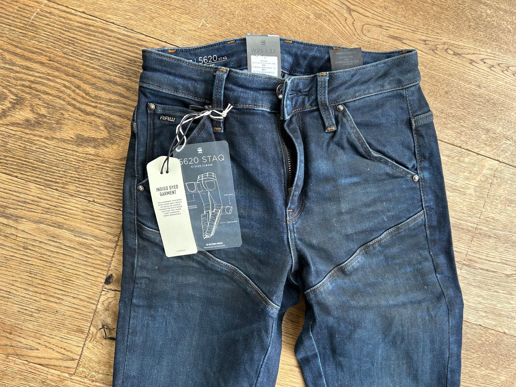 G-Star Jeans: Jeans, G-Star //NEU// 30/34 – Nuovo (secondo la descrizione) da Stettfurt venduto da outlet72 2