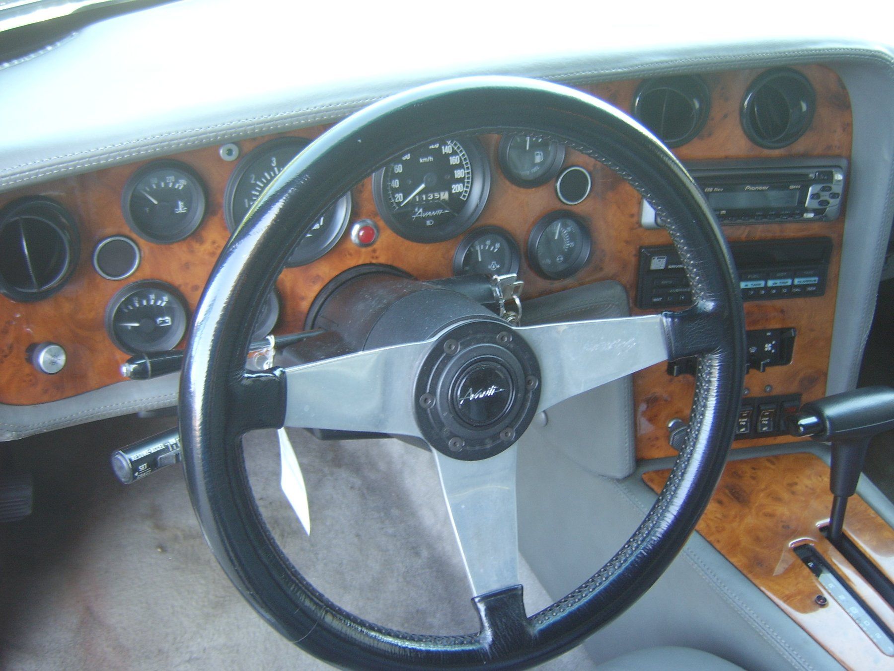 Studebaker Autos: Studebaker Avanti II Veteranen geprüft – Gebraucht aus Wollerau von chevy27 4