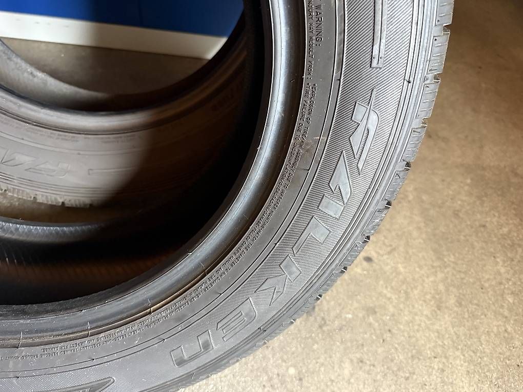 Pneus & Kompletträder: Reifen 235/60R17 – Gebraucht aus Wauwil von Patrol789 1