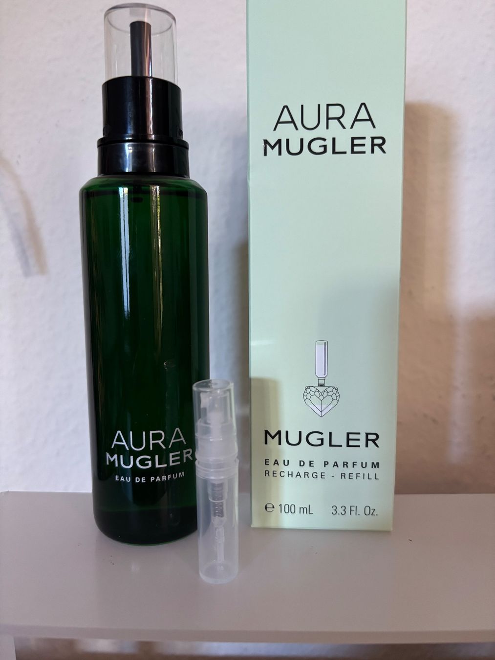 Mugler Parfum & Eau de Toilette: Mugler Aura  EDP Duftprobe 2ML, eingestellter Duft – Gebraucht aus Zürich von deruja