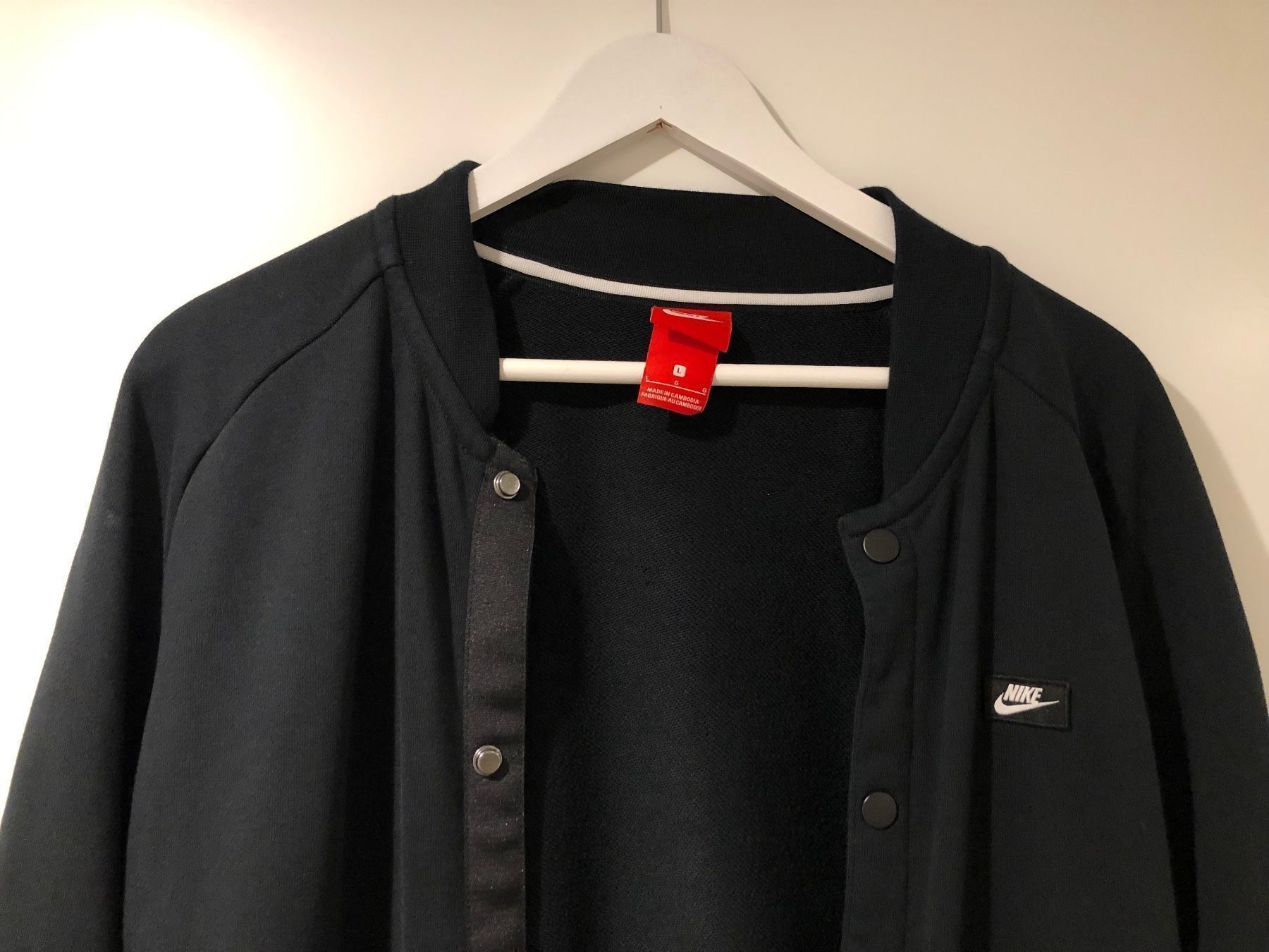 Nike Giacche: NIKE Sweatjacke Gr. L – Nuovo (secondo la descrizione) da Mülenen venduto da CreativeSolutions 2