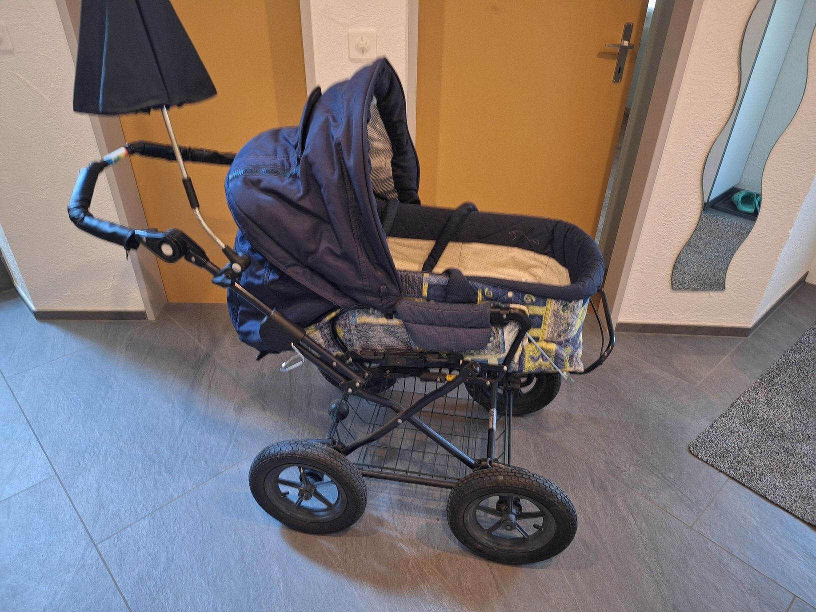 Carrozzine: Kinderwagen – Difettoso da Dagmersellen venduto da merien 2