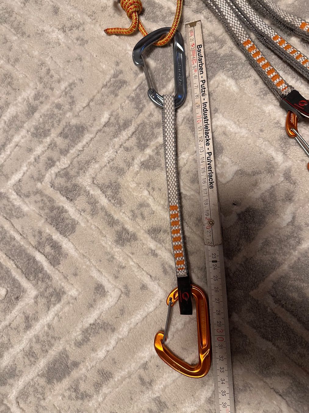 Attrezzatura da arrampicata: Alpines Expressset Mammut Petzl – Usato da Niederurnen venduto da Smiritee 3
