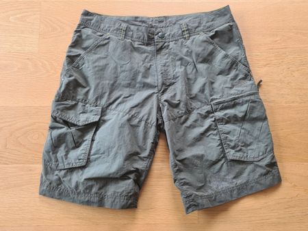 The North Face Outdoor Hiking Wander Shorts Gr. 34 olivgrün