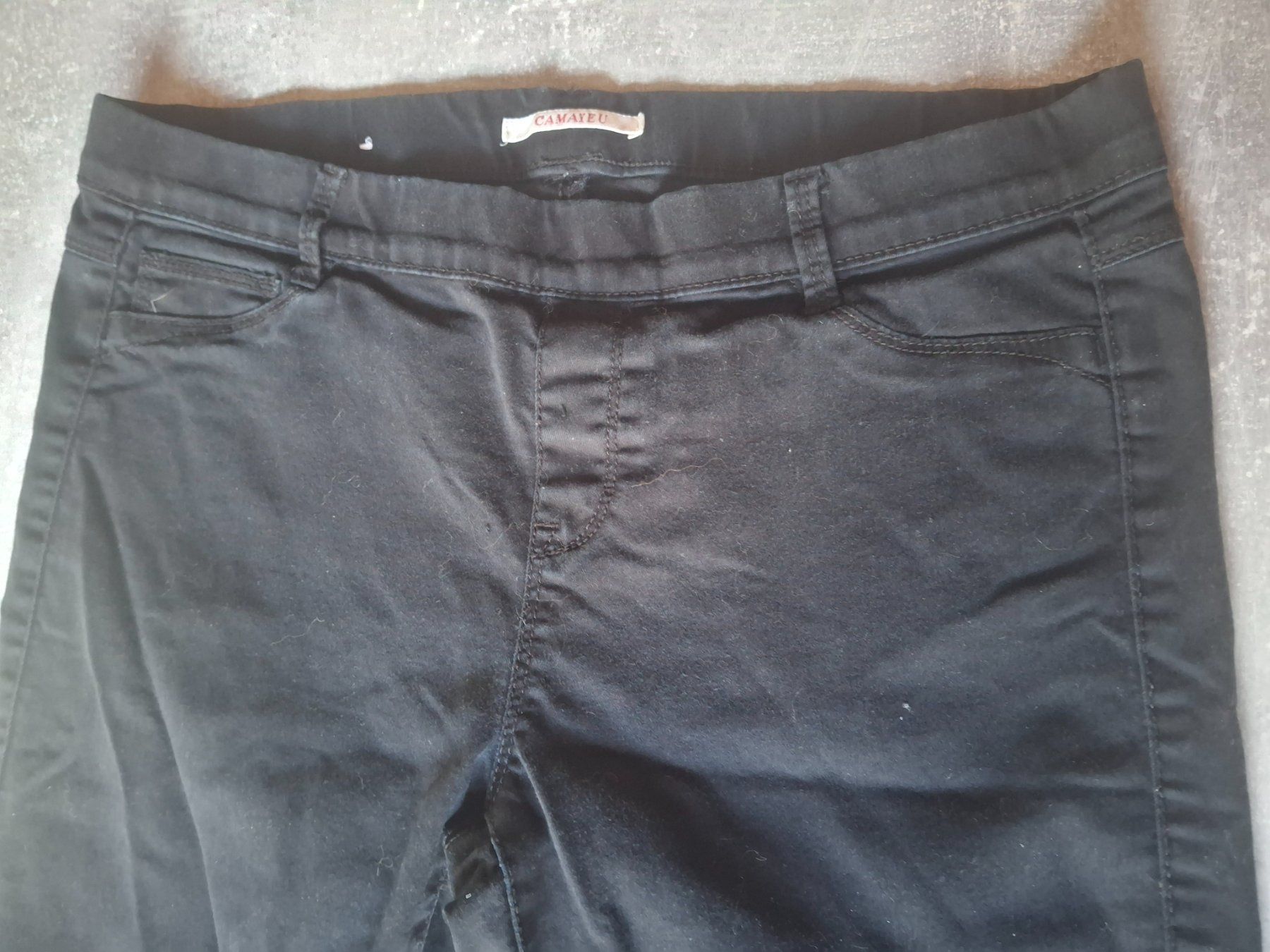 Pantaloni: Pantalon taille élastique grandeur 40 marque Camaïeu – Usato da Villiers venduto da san_jn5w 3