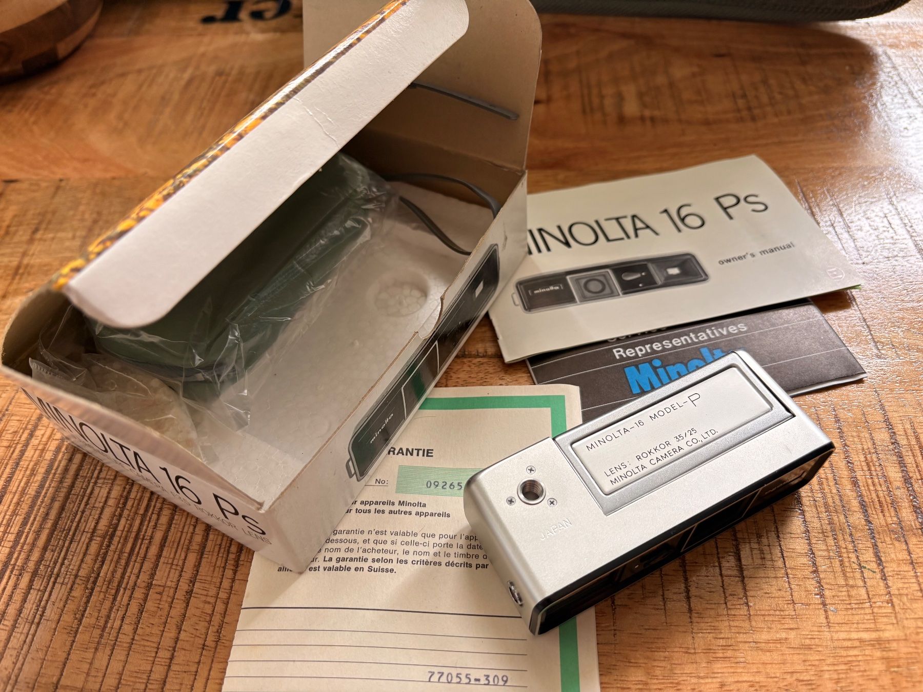 Minolta Fotocamera: Minolta 16 ps Set Neu – Nuovo e nell'imballaggio originale da Rapperswil SG venduto da reb_6fhl 1