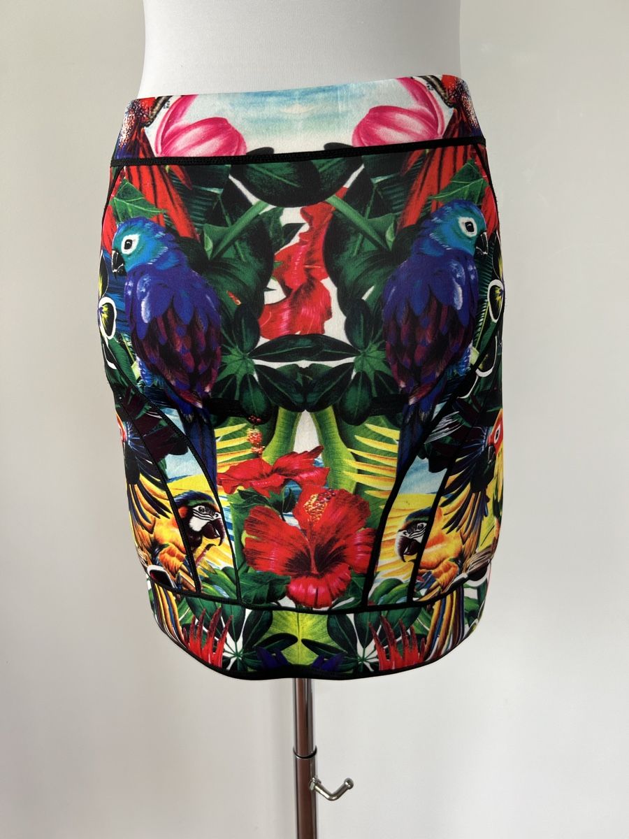 Dsquared2 Gonne: Dsquared2 kurz Rock GrXS – Nuovo (secondo la descrizione) da zürich venduto da kira.jj 4
