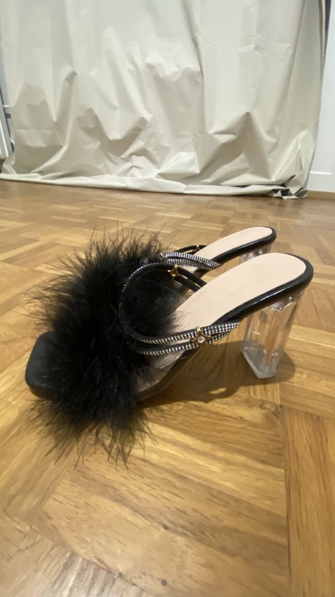 Scarpe da donna: Black Feather & Rhinestone Heels - Size 36 - Summer! – Nuovo e nell'imballaggio originale da Schaffhausen venduto da bar_rf9c 1